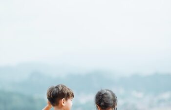 15 Attività Creative per Bambini: Stimola l’Immaginazione e lo Sviluppo