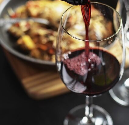 Come Diventare Sommelier: Guida Completa al Percorso Professionale