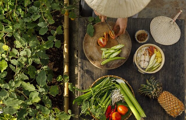 Ricette Facili con Ingredienti Comuni: Guida Completa per Pasti Veloci e Deliziosi