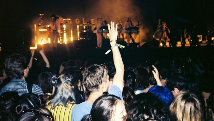 Musica per eventi revival anni 80: la guida completa per una festa indimenticabile